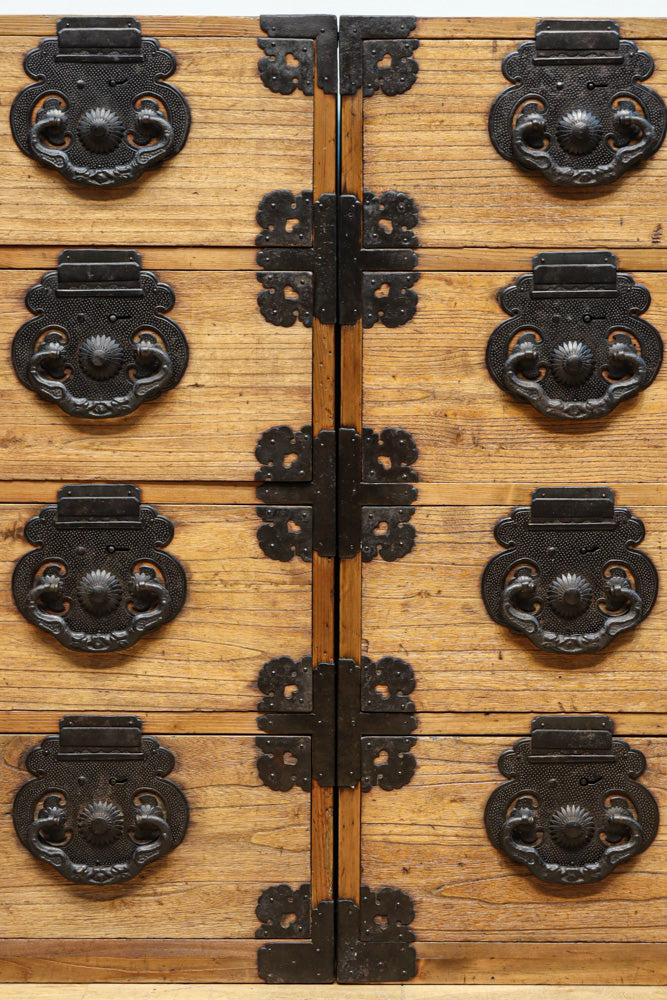 Clothing Chest BB3187-MT