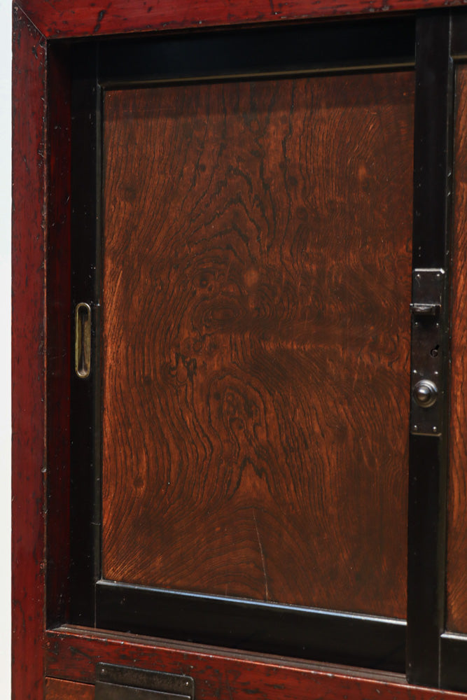 Step Chest BB3171-MT