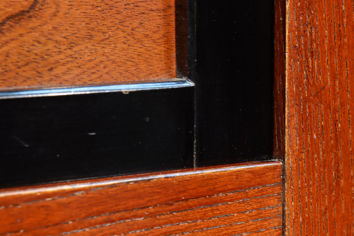 幅1960ミリ!! 四枚引き戸の壮観な造りで貫禄溢れる近江水屋箪笥　BB3173-MT