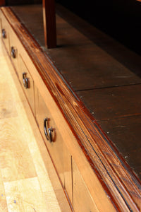 幅1960ミリ!! 四枚引き戸の壮観な造りで貫禄溢れる近江水屋箪笥　BB3173-MT