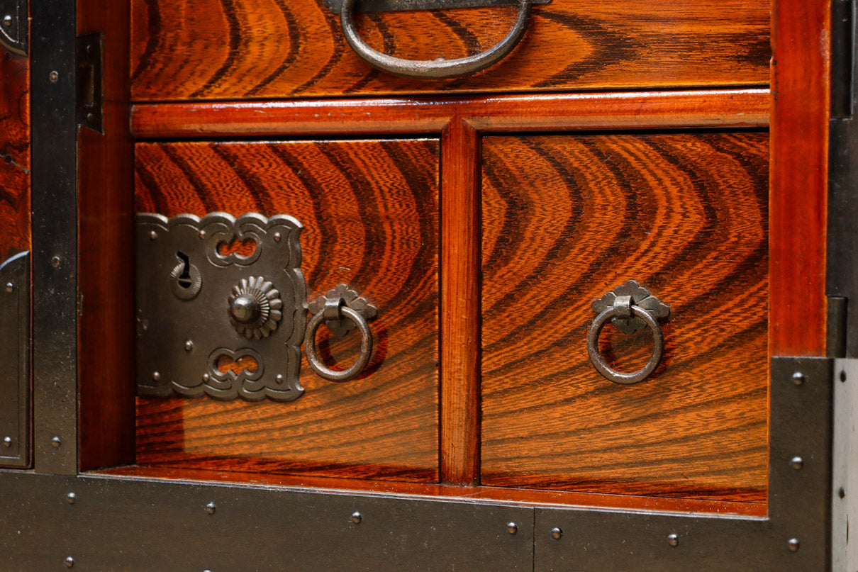 Clothing Chest BB3175 