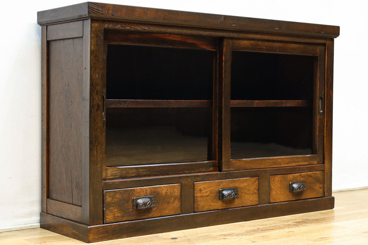 幅1076ミリ　ゆらゆらガラスの温かみあるレトロガラスケース　BB3178