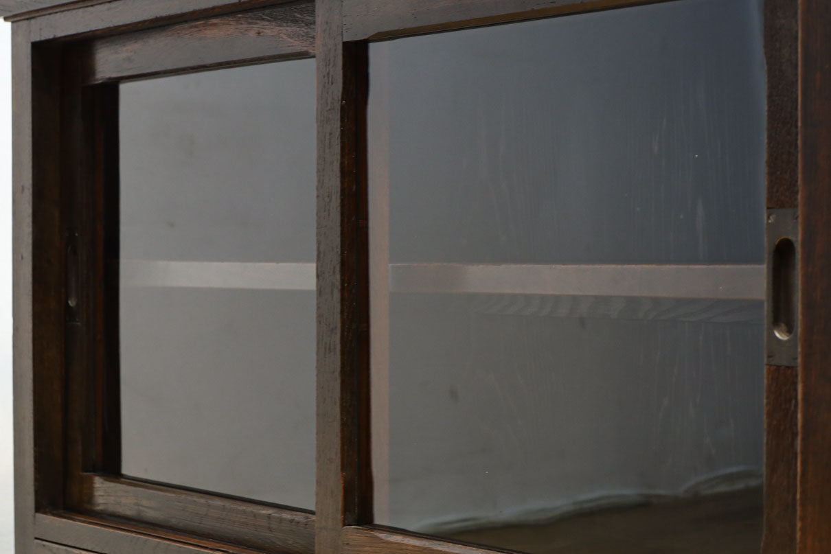 幅1076ミリ　ゆらゆらガラスの温かみあるレトロガラスケース　BB3178