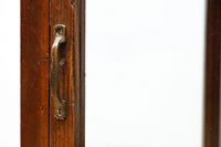 収納部分が3段に分割された使い易い脚高デザインのガラスケース　BB3180