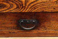 江戸時代天保三年！！変わりデザイン開き戸が二つある帳場箪笥　BB3190