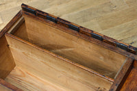 江戸時代天保三年！！変わりデザイン開き戸が二つある帳場箪笥　BB3190