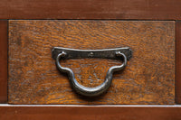 落ち着いた佇まいで貫禄溢れる近江水屋箪笥　BB3193