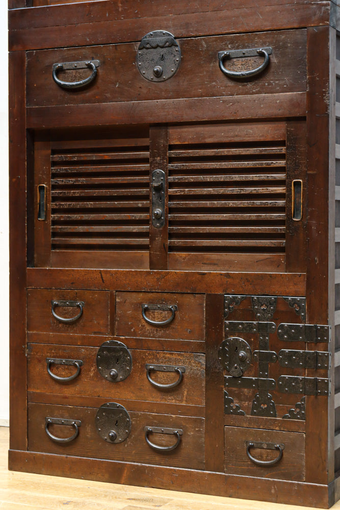 Merchant Chest BB3195