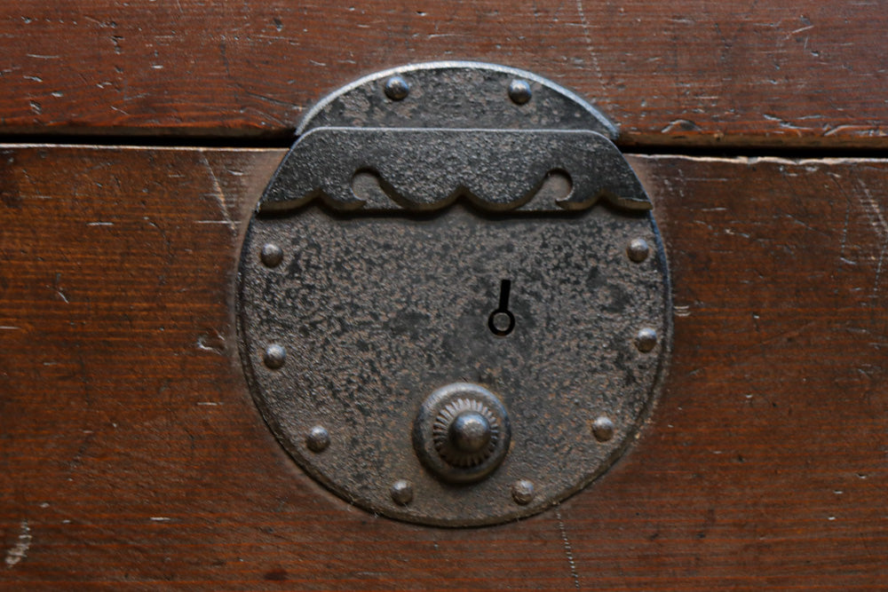 Merchant Chest BB3195