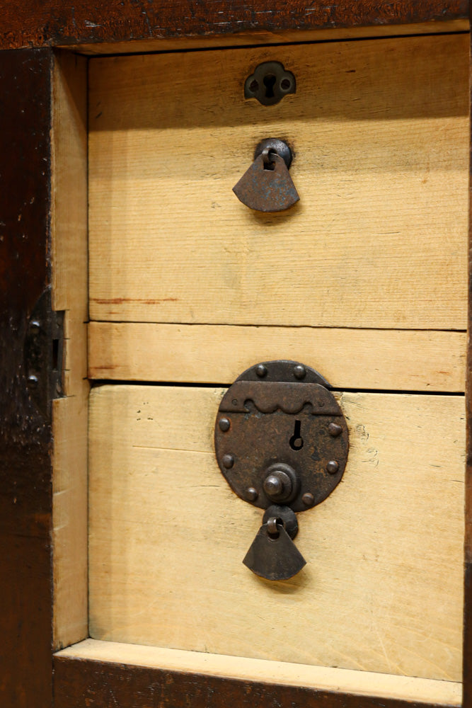 Merchant Chest BB3195