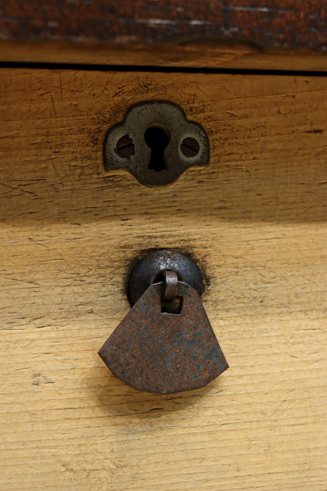 Merchant Chest BB3195