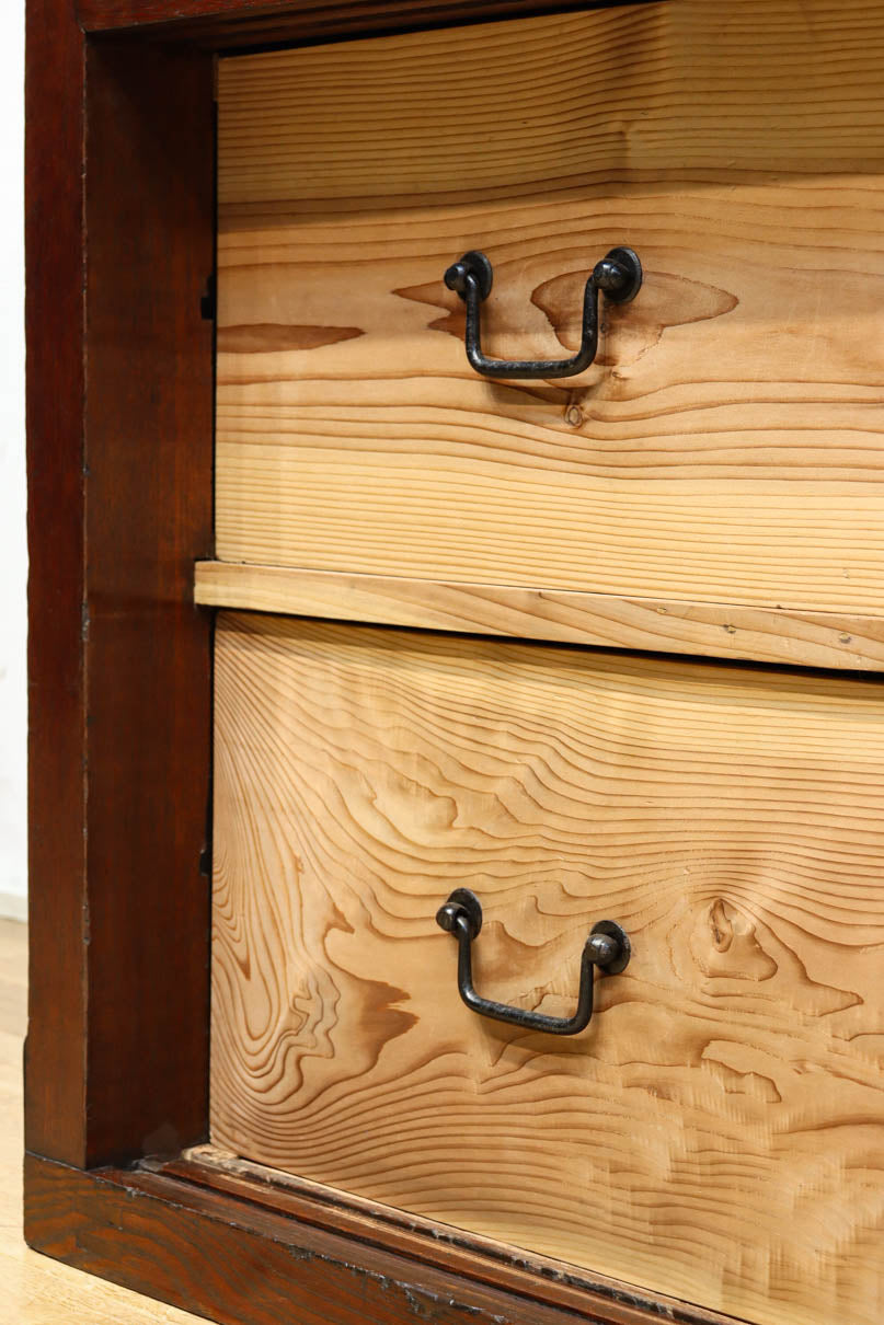 Merchant Chest BB3197