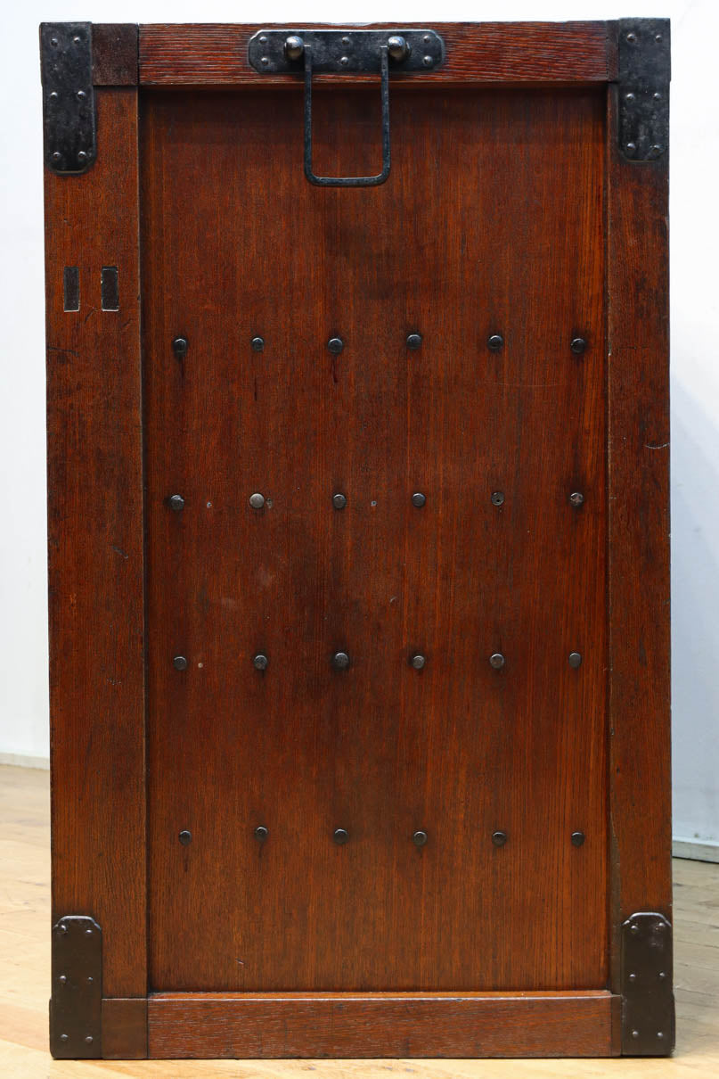 Merchant Chest BB3197