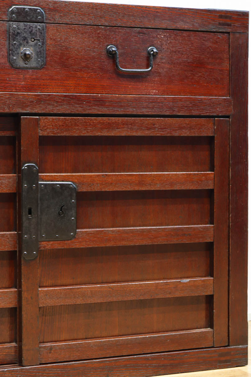 Merchant Chest BB3197