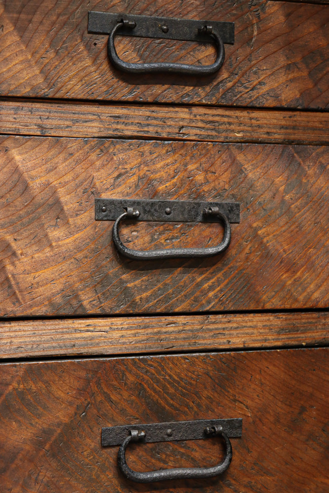 Merchant Chest BB3198