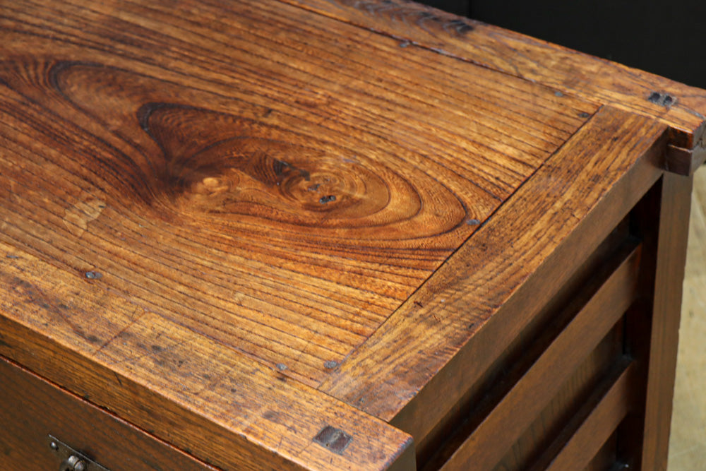 Merchant Chest BB3198