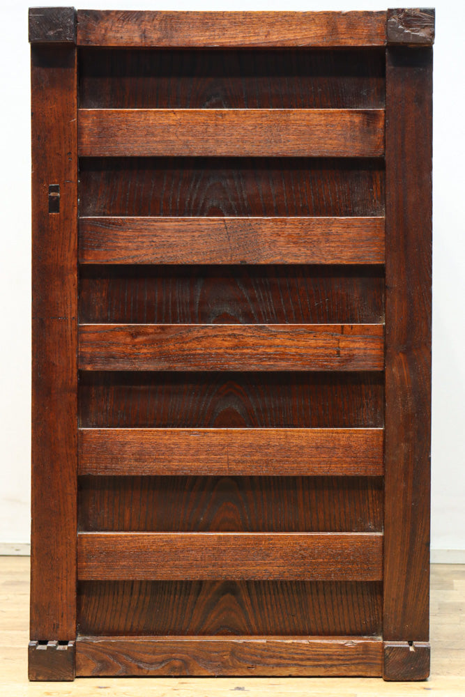 Merchant Chest BB3198