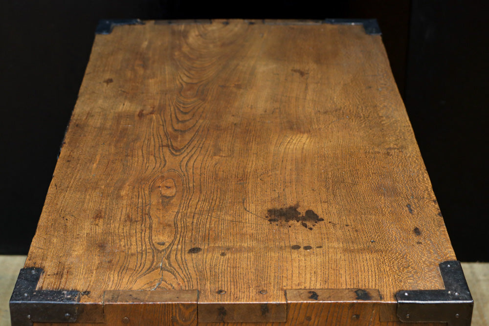 Merchant Chest BB3199