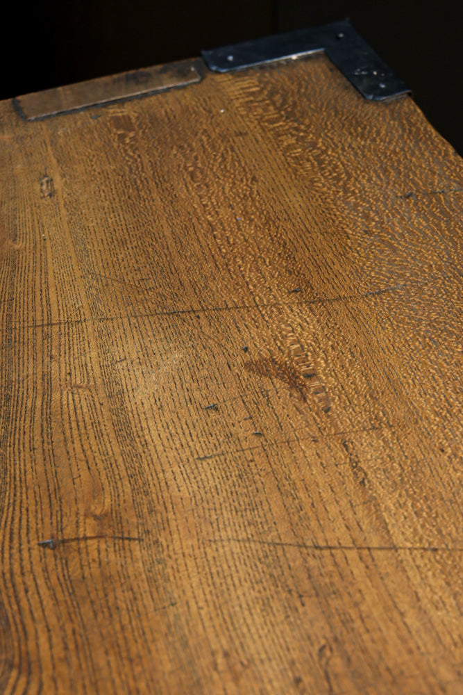 Merchant Chest BB3199