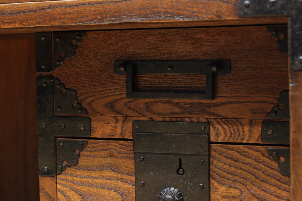 Merchant Chest BB3199