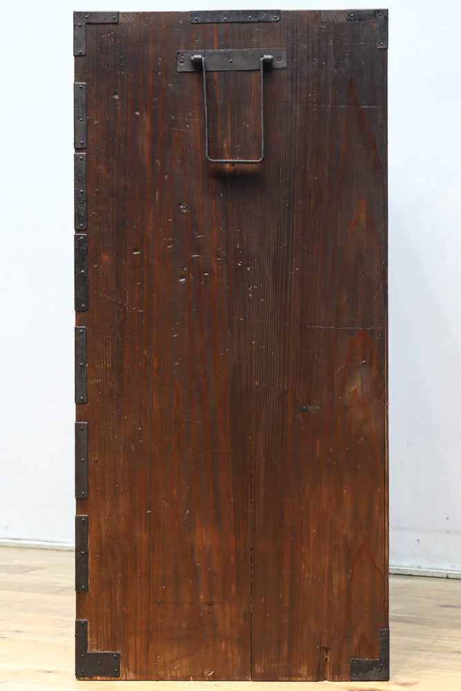 美しい杢目が流れる上質な帳場箪笥　BB3201