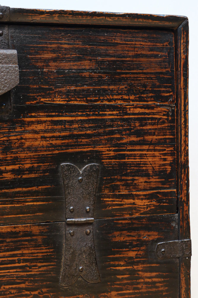 Antique tool box BB3202