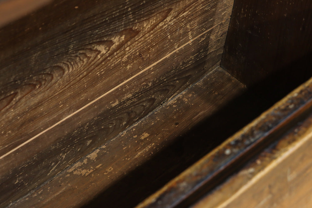 Antique tool box BB3202