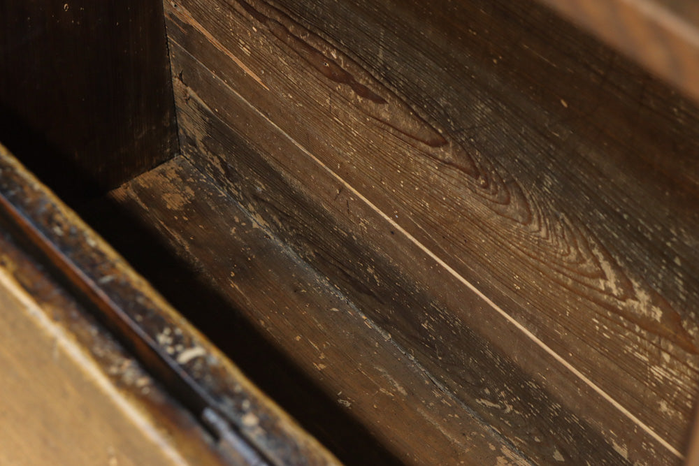 Antique tool box BB3202