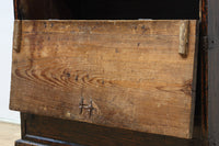 Antique tool box BB3202