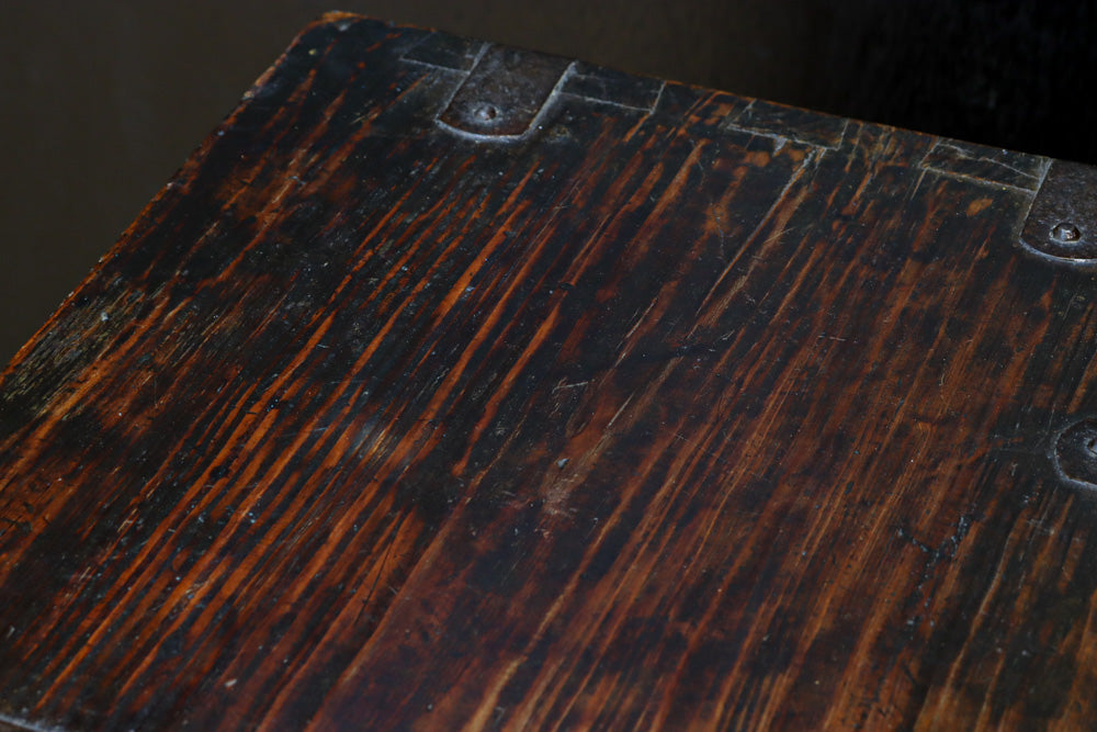 Antique tool box BB3202