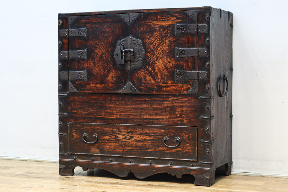 Retro Furniture BB3204