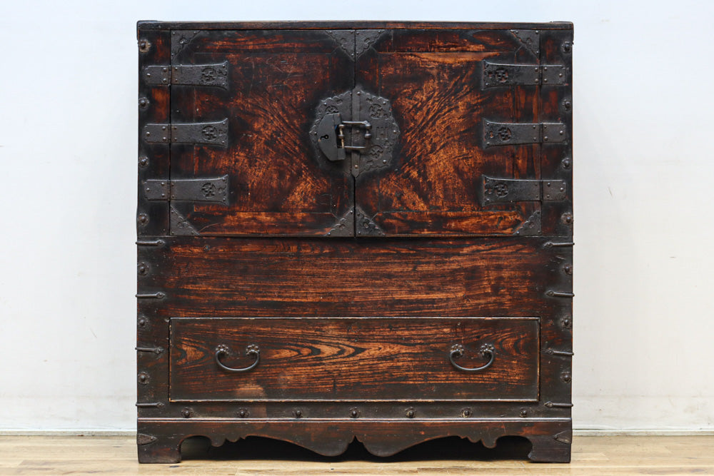 Retro Furniture BB3204