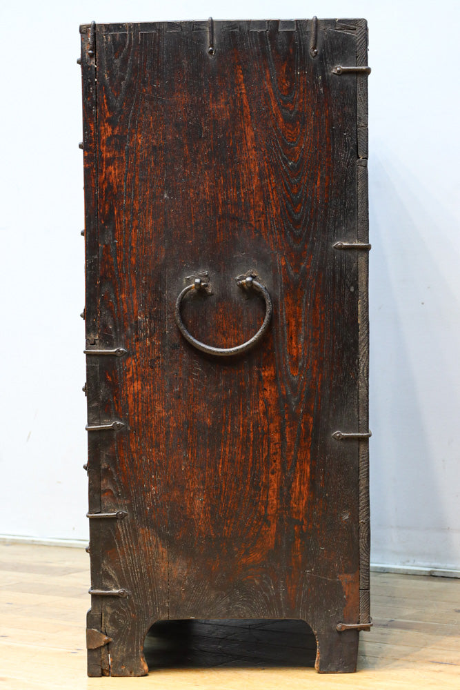 Retro Furniture BB3204