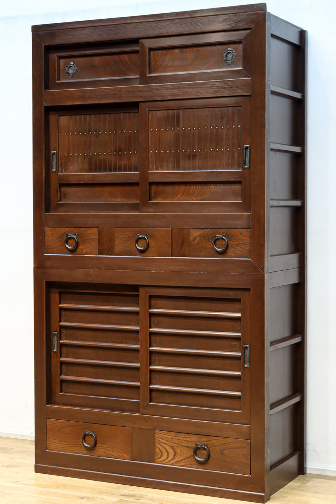 希少サイズ!! 上質さが伝わる細身の京水屋箪笥 BB3217 – 古福庵