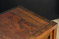 見事な杢目の素晴らしい面持ちの全面総欅越後帳場箪笥　BB3218