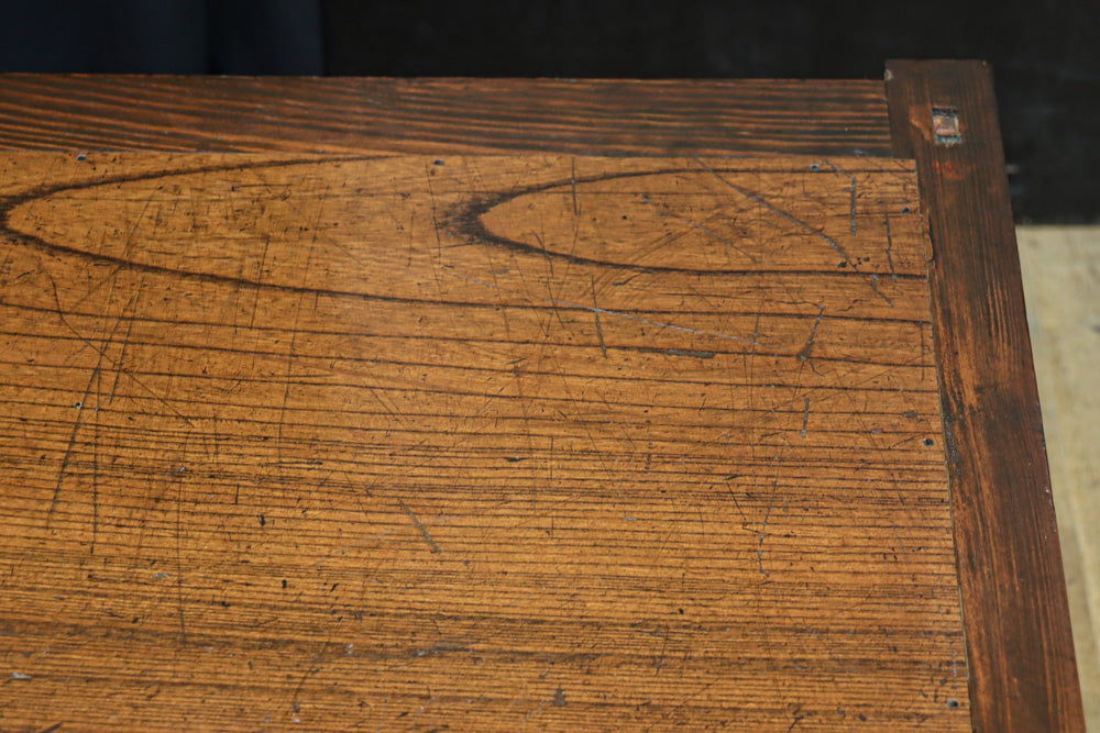 Merchant Chest BB3218