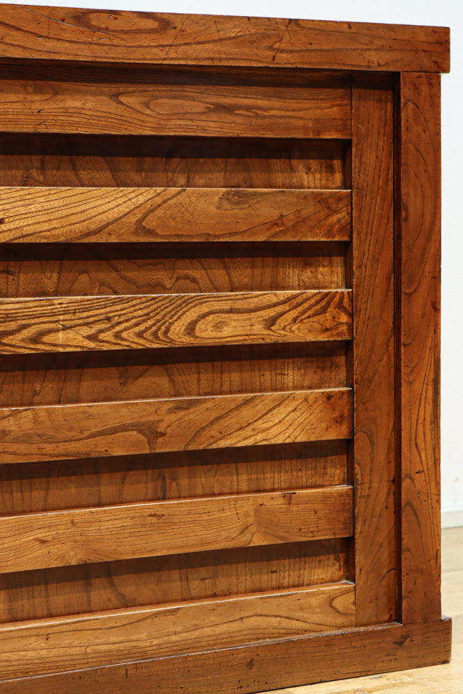 Merchant Chest BB3218