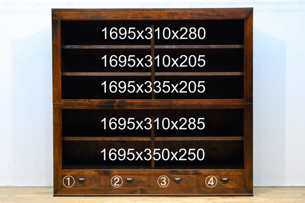 ゆらゆらガラス素敵な稀少な4枚扉作りのレトロガラスケース　BB3229