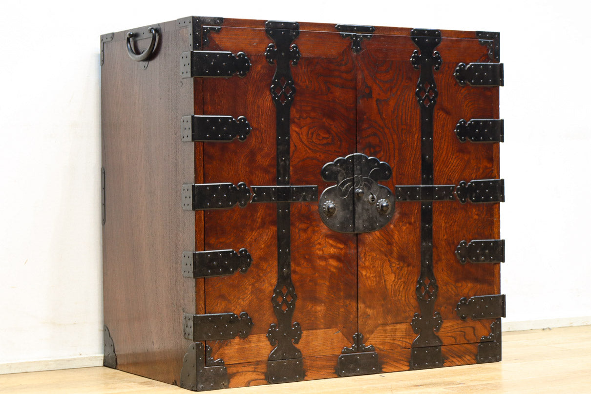 Merchant Chest BB3232