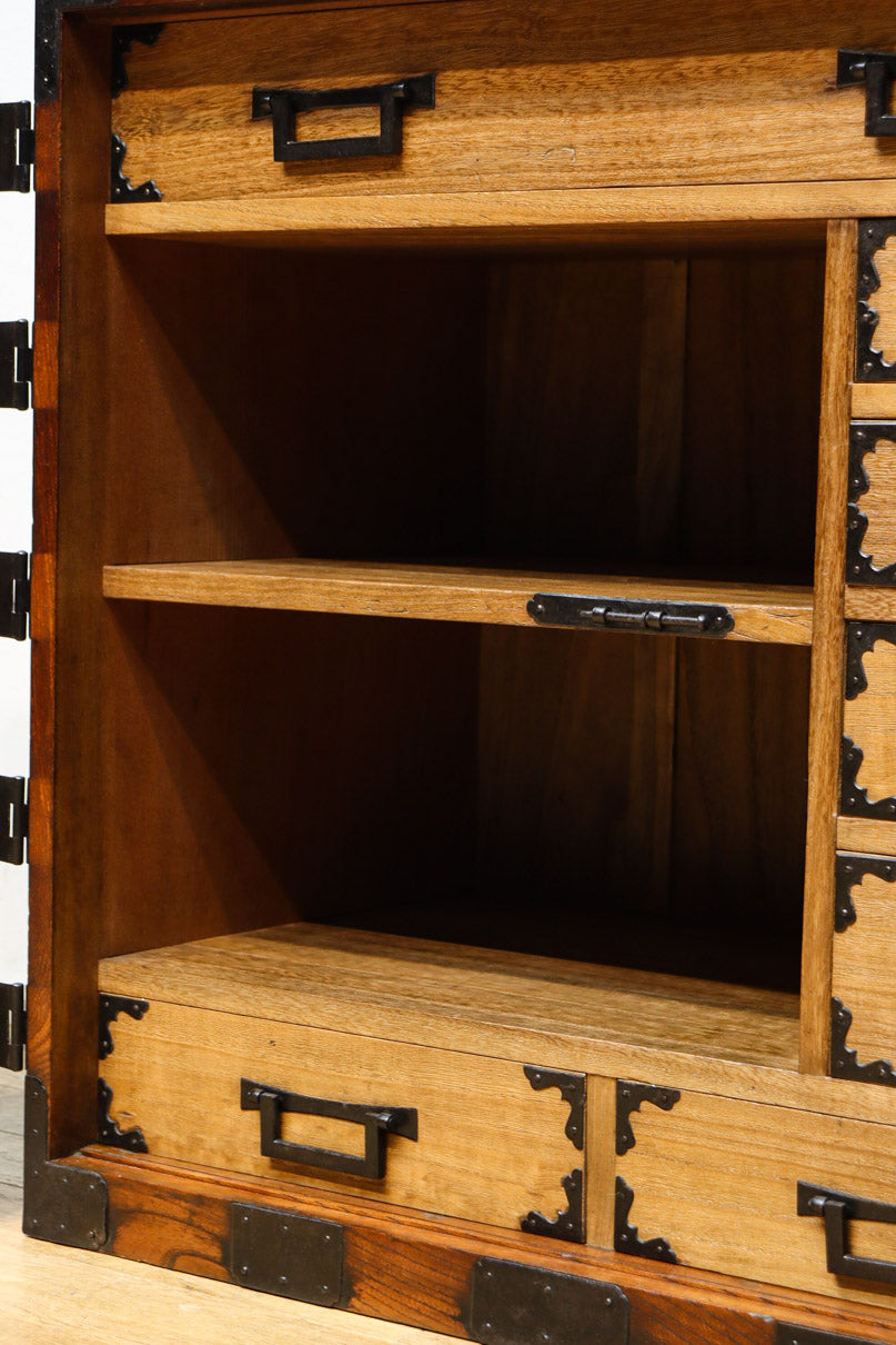 Merchant Chest BB3232