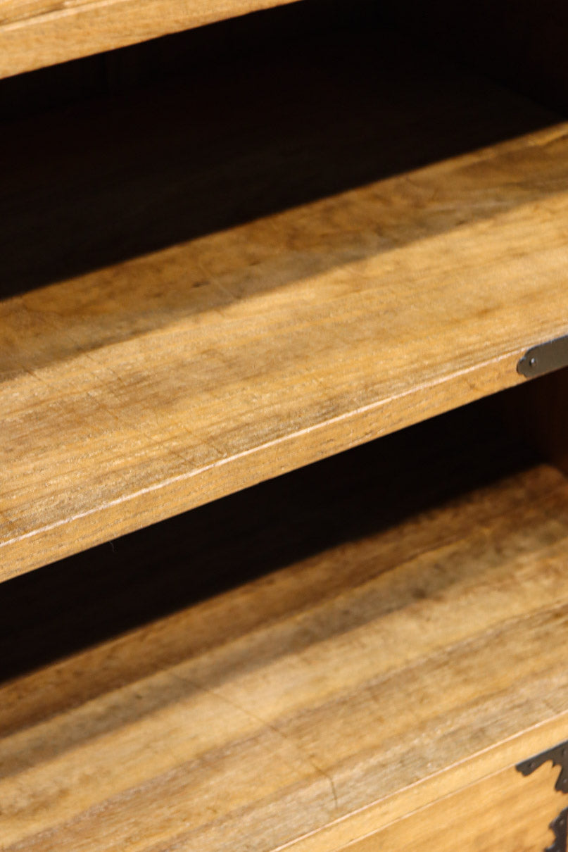 Merchant Chest BB3232