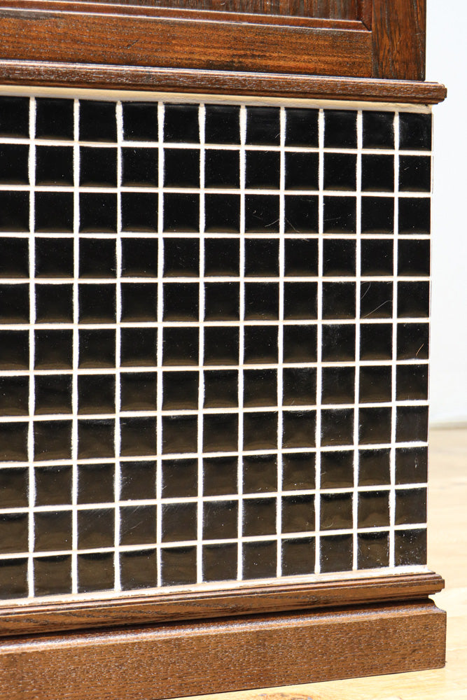 昭和レトロ!! タイルの細工がお洒落なオークガラスケース　BB3237