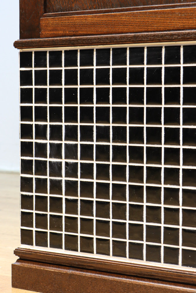 昭和レトロ!! タイルの細工がお洒落なオークガラスケース　BB3237