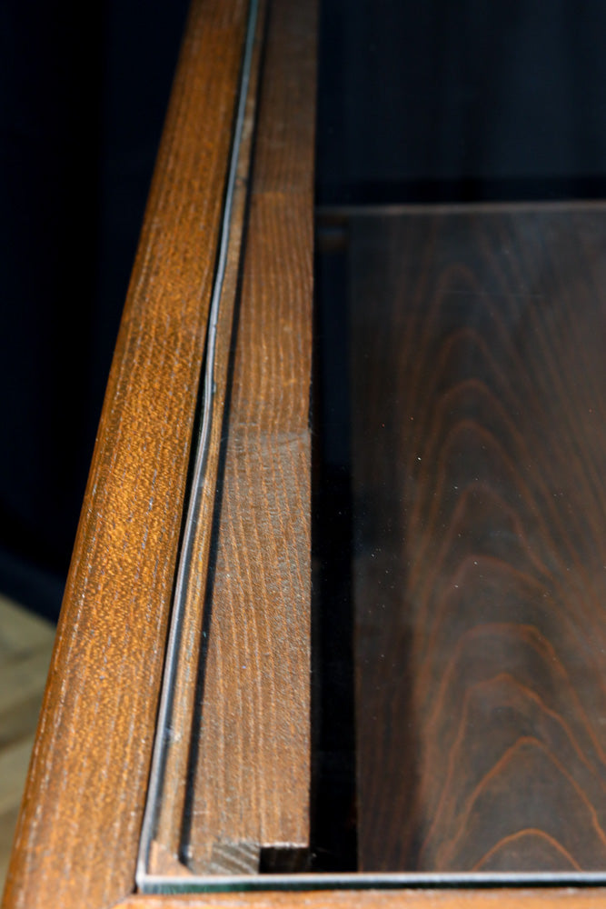 昭和レトロ!! タイルの細工がお洒落なオークガラスケース　BB3237