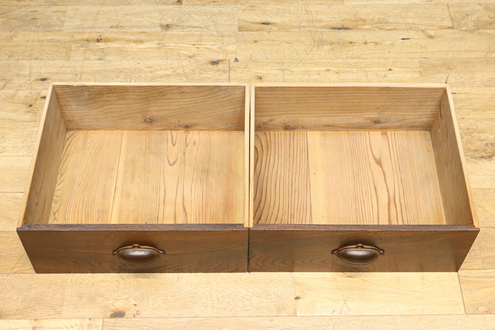 昭和レトロ!! タイルの細工がお洒落なオークガラスケース　BB3237