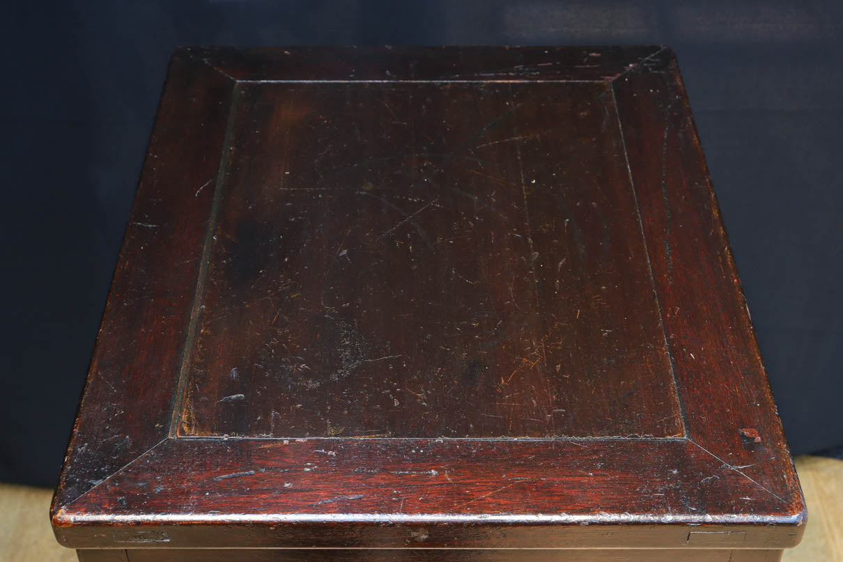 変わりデザイン!! レトロ感が可愛らしいガラスケース　BB3239