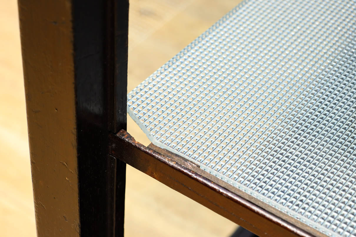 変わりデザイン!! レトロ感が可愛らしいガラスケース　BB3239