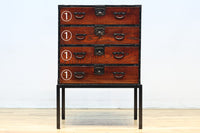 味わい深い古色に包まれたアイアンフレーム付き最上小箪笥　BB3240