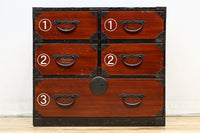 赤みを帯びた風情溢れる最上小箪笥　BB3241