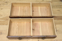 前面総オーク！！ゆったりとした造りでディスプレイが映えるレトロガラスケース　BB3242